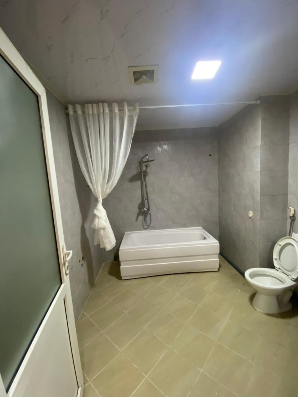 Luxe Paradise Residence 51 Ton Duc Thang 河内 外观 照片